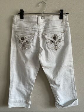 Embellished White Women's Capri Jeans Size 5